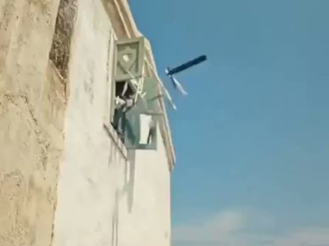 Гранаты у него не той системы белое солнце пустыни. Гранаты не той системы. Да гранаты у него не той системы. Гранаты у него не той системы белое солнце пустыни. Белое солнце пустыни подпоручик.