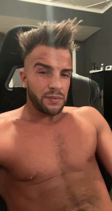 Mes ch&eacute;ris &ccedil;a &eacute;t&eacute; les f&ecirc;tes ,niveau argent chaud pour tous le monde! Donc exceptionnellement je fais<a href="/tag/onlyfans"class="tags"><span>#onlyfans</span></a>