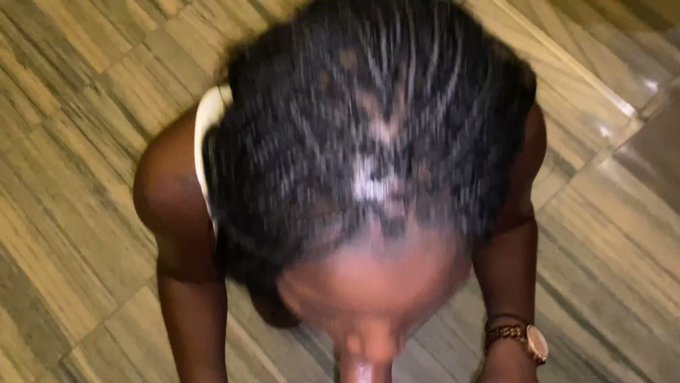 Pillow_porn’s pics and videos