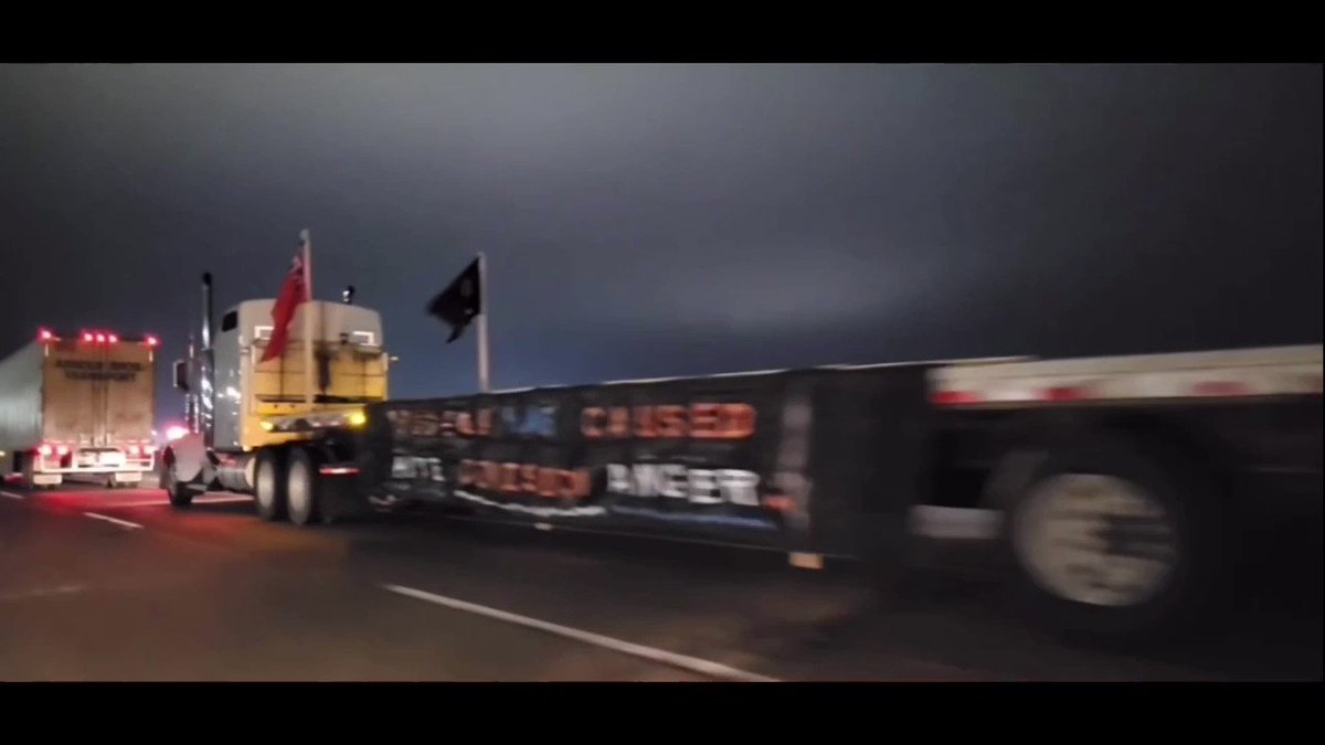  Truckers Block Highways On Canadian Border To Protest Vaccine Mandate Cxc7X_VnY119cwm0