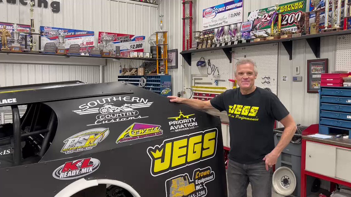 Thanks for the kind words @Kenny_Wallace #theJEGSway @JEGSPerformance 