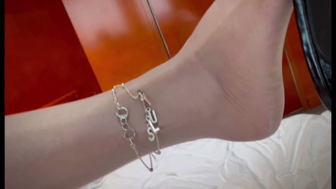 Is it the weekend already? 😈 let&rsquo;s see what mischief I can get up 😇 #tfif Woke up #horny as fuck today<a href="/tag/horny"class="tags"><span>#horny</span></a><a href="/tag/tfif"class="tags"><span>#tfif</span></a>