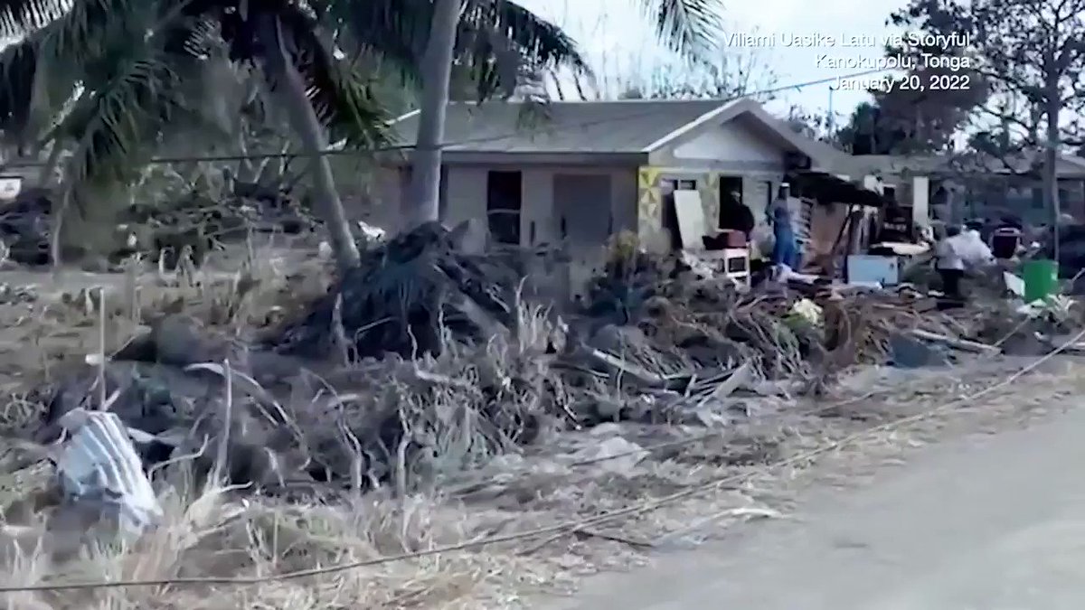 New footage shows the sheer devastation caused in #Tonga by the volcano blast — which had force stronger than a nuclear bomb — and the 50-ft-high tsunami it subsequently triggered. Watch!

#TongaVolcano #TongaVolcanoEruption #TongaEruption #Tsunami https://t.co/eEkT9nFQDQ