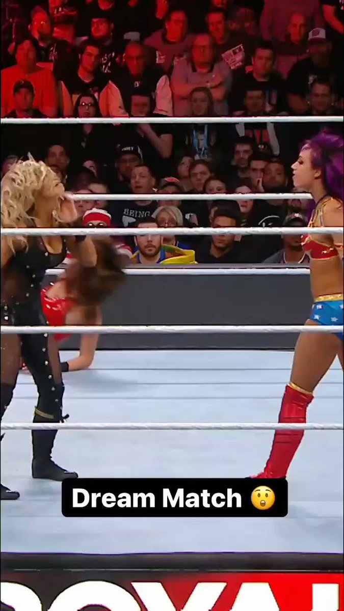 RT @alexasashawwe: Sasha banks vs trish stratus https://t.co/PAE91Md03G