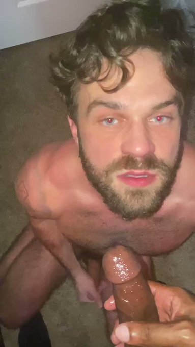 Few things I love more than sucking and taking dick ?. Follow my #OnlyFans for more at https://t.co/J9MyKQVQGt