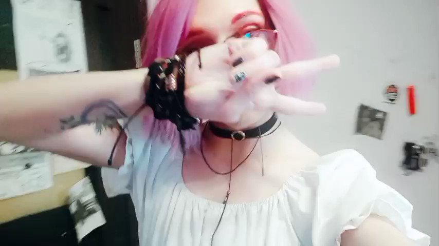 Model - AliceInP0rnland LOVENSE