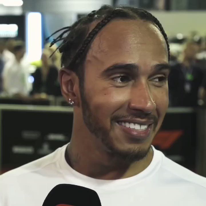 RT @MERC4DES: he’s ugly but yk who isn’t? lewis hamilton. #dreamfacereveal https://t.co/Mu9M6r7ulg
