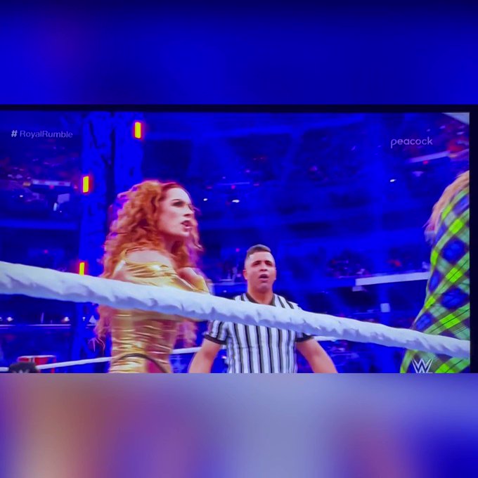 ( SOUND ON ) ?? when you get really into the match ??? I know @BeckyLynchWWE Won but @DoudropWWE is my