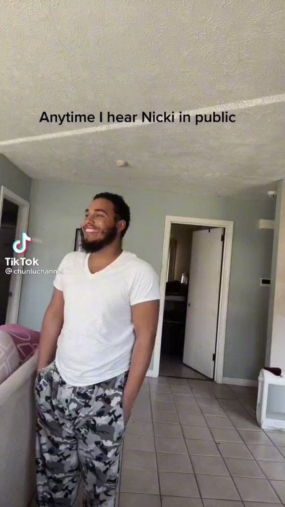 밖에서 니키 노래 들었을때 틱톡모음집 tiktok_t_rex