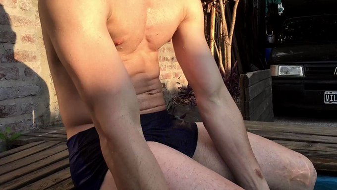 Watch our new video having sex in my house's dad while he was cooking on the kichen and we were having