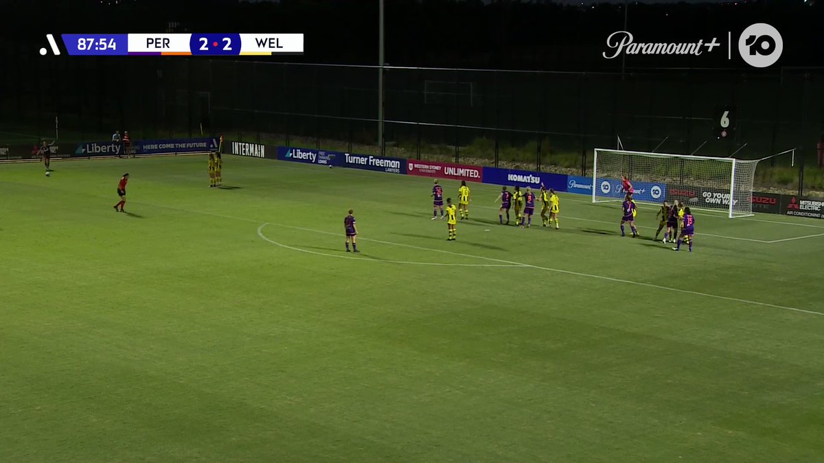 Perth Glory 3 - 2 Wellington Phoenix