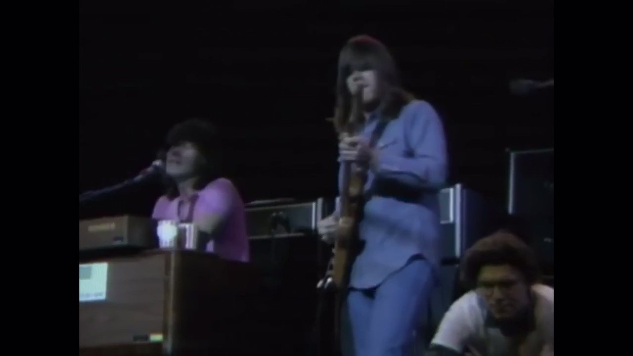 Happy birthday to the late terry kath, arguably one of the best guitarists to ever walk the earth. so missed. 