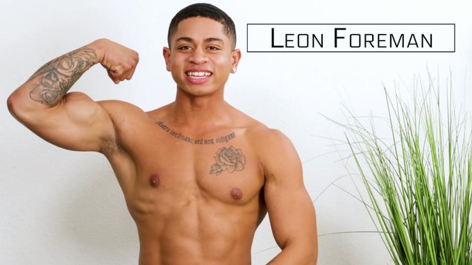 Leon Foreman leaves us drooling for more!! 💦🍆

Our new #GayHoopla stud holds nothing back for his solo