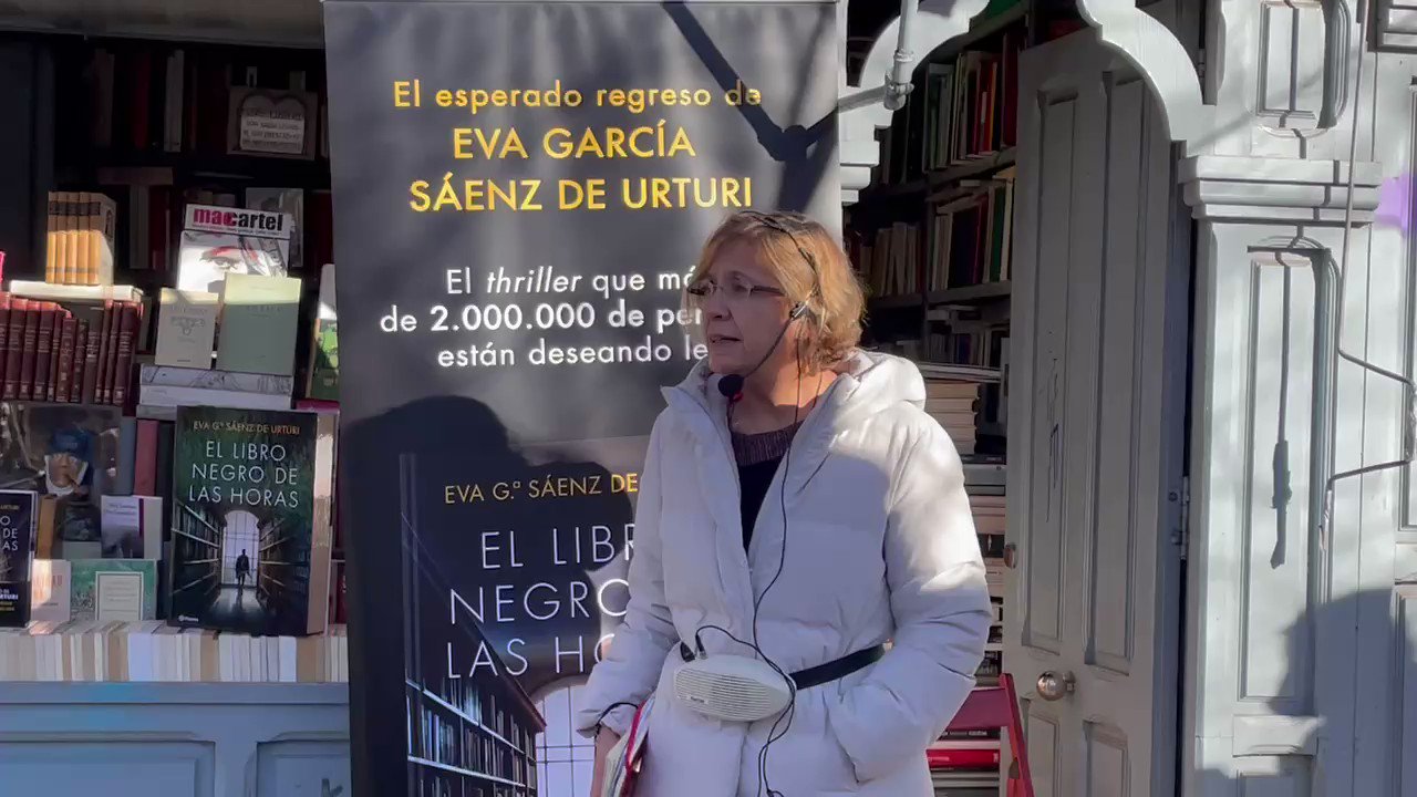 EL LIBRO NEGRO DE LAS HORAS (Eva García Sáenz de Urturi) VÍDEO