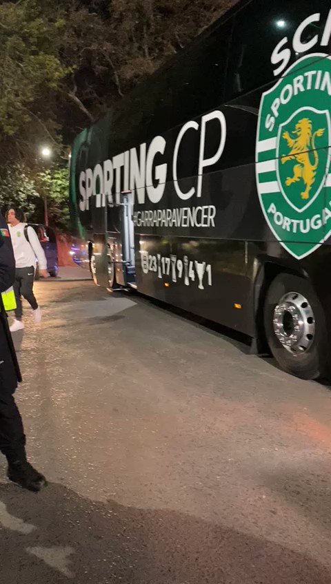 Sporting CP on X: Os 22 títulos de campeão nacional do #SportingCP são o destaque principal do #JornalSporting desta semana, que já está nas bancas! A pedir uma leitura atenta 👀 /