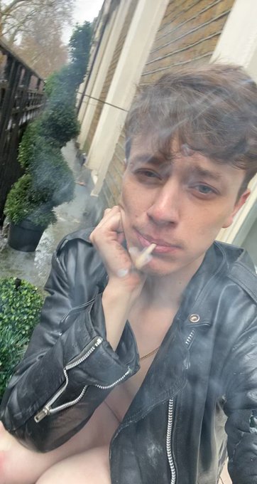 Morning London https://t.co/pgUpXekTEg
