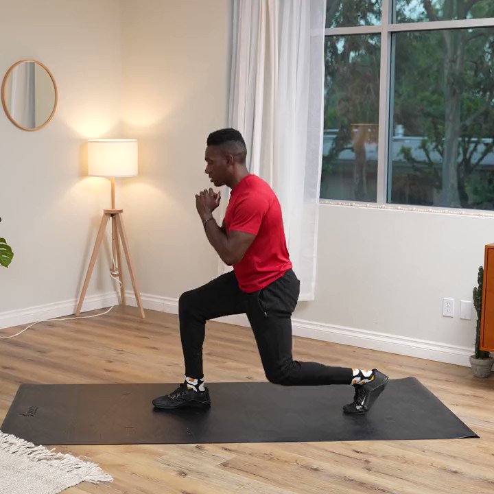 Ready to set your #glutes on fire? Join James for this quick glute destroyer, perfect for targeting your butt! https://t.co/5S9ZwR7UuQ