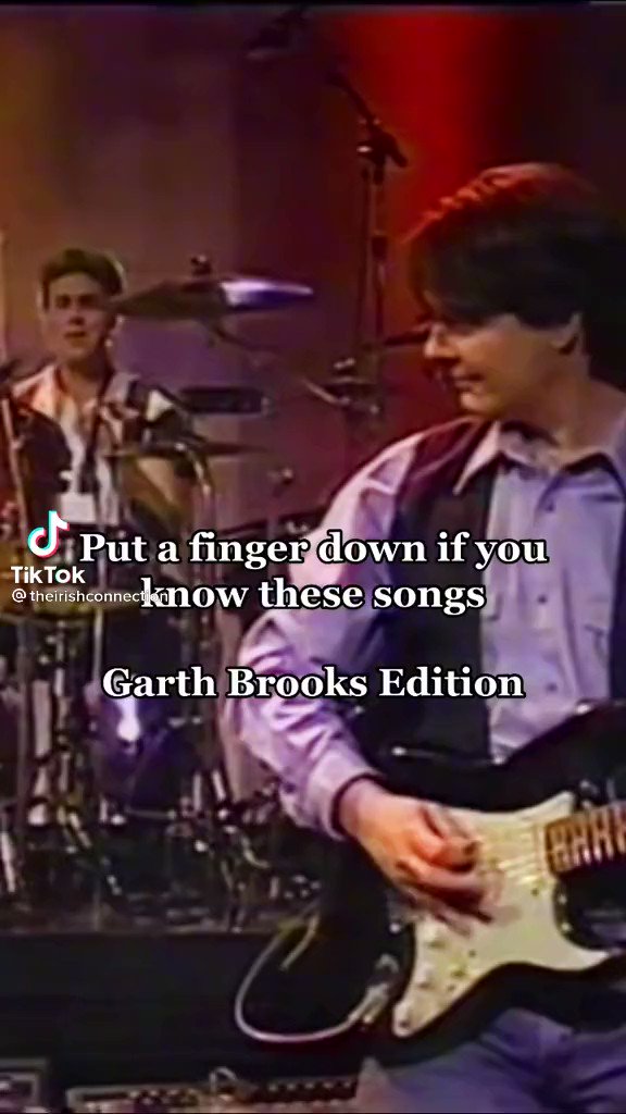 Happy Birthday To Garth Brooks And Trisha Yearwood Cute Couple And Nice      