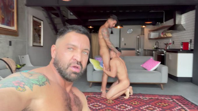 Who loves uncut Latin Cocks? 
https://t.co/7n0p7Baqji https://t.co/yuZXgwz1TS