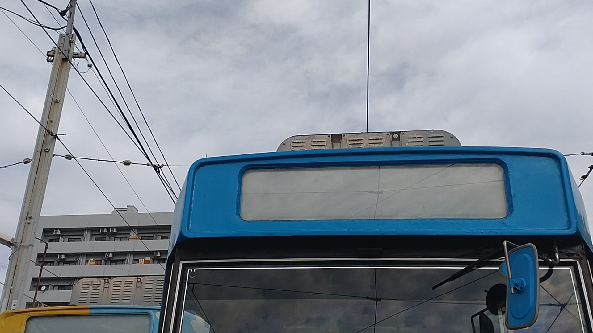 330px-長崎電気軌道1050形1051号.jpg