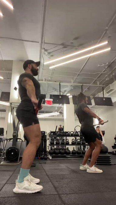 Olympic lifting classes at work https://t.co/sJCmdT6jIE