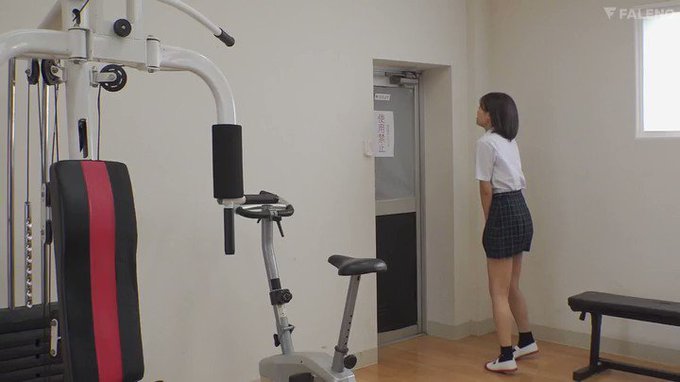 女の子のお漏らしって尊いな。 https://t.co/97nX4wkXya