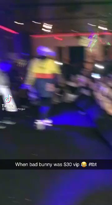 RT @Palace_gio: Old bad bunny hit different https://t.co/0Am7SSBRnZ