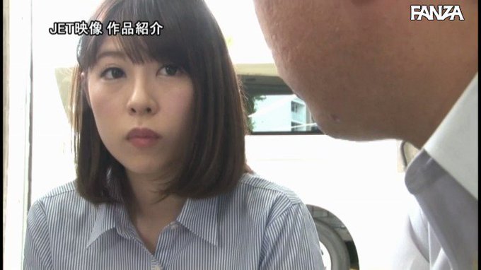 結婚2年目、美人妻が免許を取りに教習所に通っているのですが、ハンドルではなく、教官のおち●ぽを握らされている件です

めちゃくちゃ抜きます。
https://t.co/EL1mhZJXUf