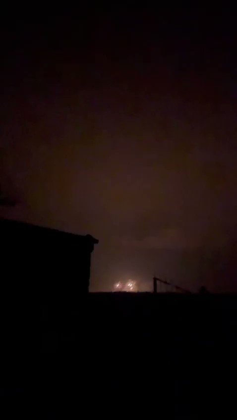 RT @ELINTNews: #BREAKING: Massive MLRS fire ongoing against Ukrainian positions https://t.co/NgdwtoVmtE