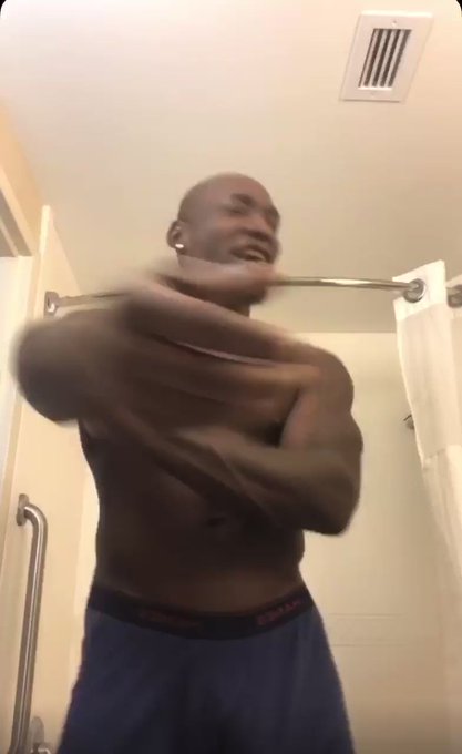 After shower vibes…. https://t.co/Jv1gKQ3Jkb<a href="/tag/mvsales"class="tags"><span>&#35;mvsales</span></a><a href="/tag/mvboys"class="tags"><span>&#35;mvboys</span></a>