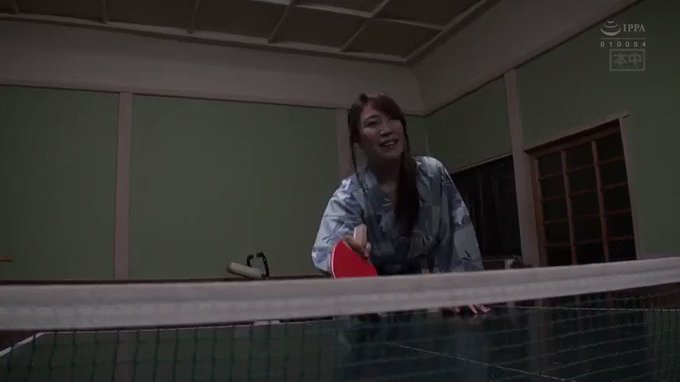 女上司に誘われて2人きりで行っためちゃくちゃハメまくりの温泉旅行(*´艸`) https://t.co/4MaM6VoEab