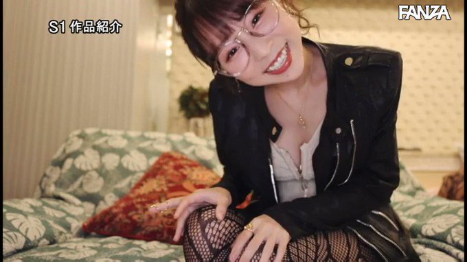 「もう一回イケるよね？」小悪魔巨乳の終わらない甘～い誘惑と強●ザーメン搾取！M男チンポを一晩中こねくり回す撮影を超えた生々しい一夜の記録😇

続きはコメント欄から🦜
https://t.co/757UmIsQHc