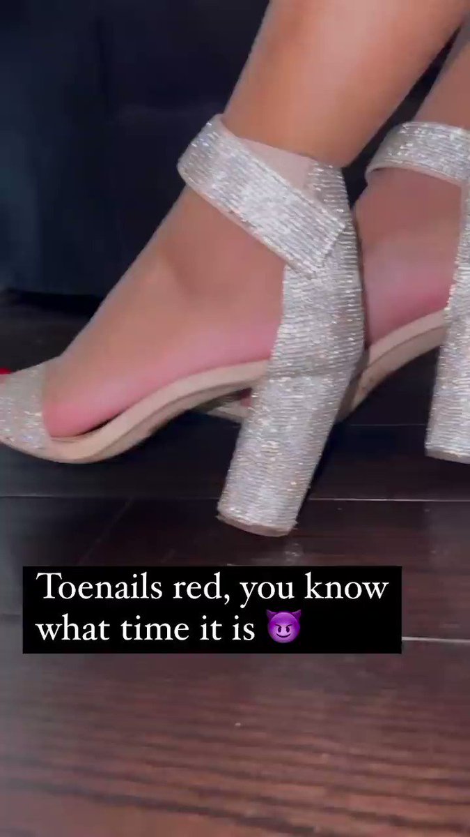 Play video: Preview of: AnjaliGoddess Its relapse oclock simps