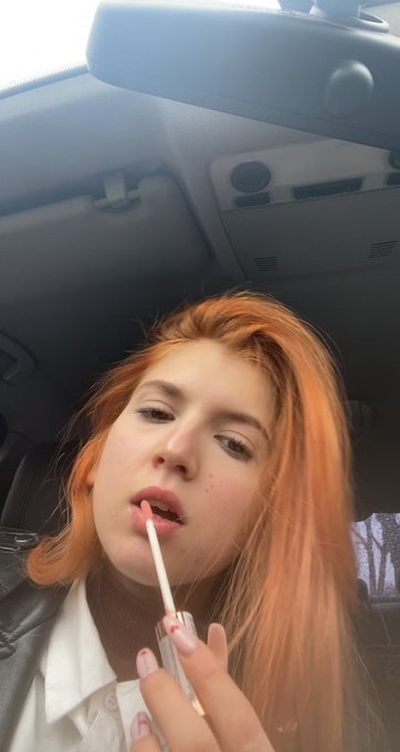 Just adding some lipgloss😏, I love the way my lips look&hellip;😍 Can u imagine what they can do? Join me @LiveJasmin<a href="/tag/livestream"class="tags"><span>#livestream</span></a><a href="/tag/lipgloss"class="tags"><span>#lipgloss</span></a><a href="/tag/lipsync"class="tags"><span>#lipsync</span></a><a href="/tag/videoviral"class="tags"><span>#videoviral</span></a><a href="/tag/s"class="tags"><span>#s</span></a>