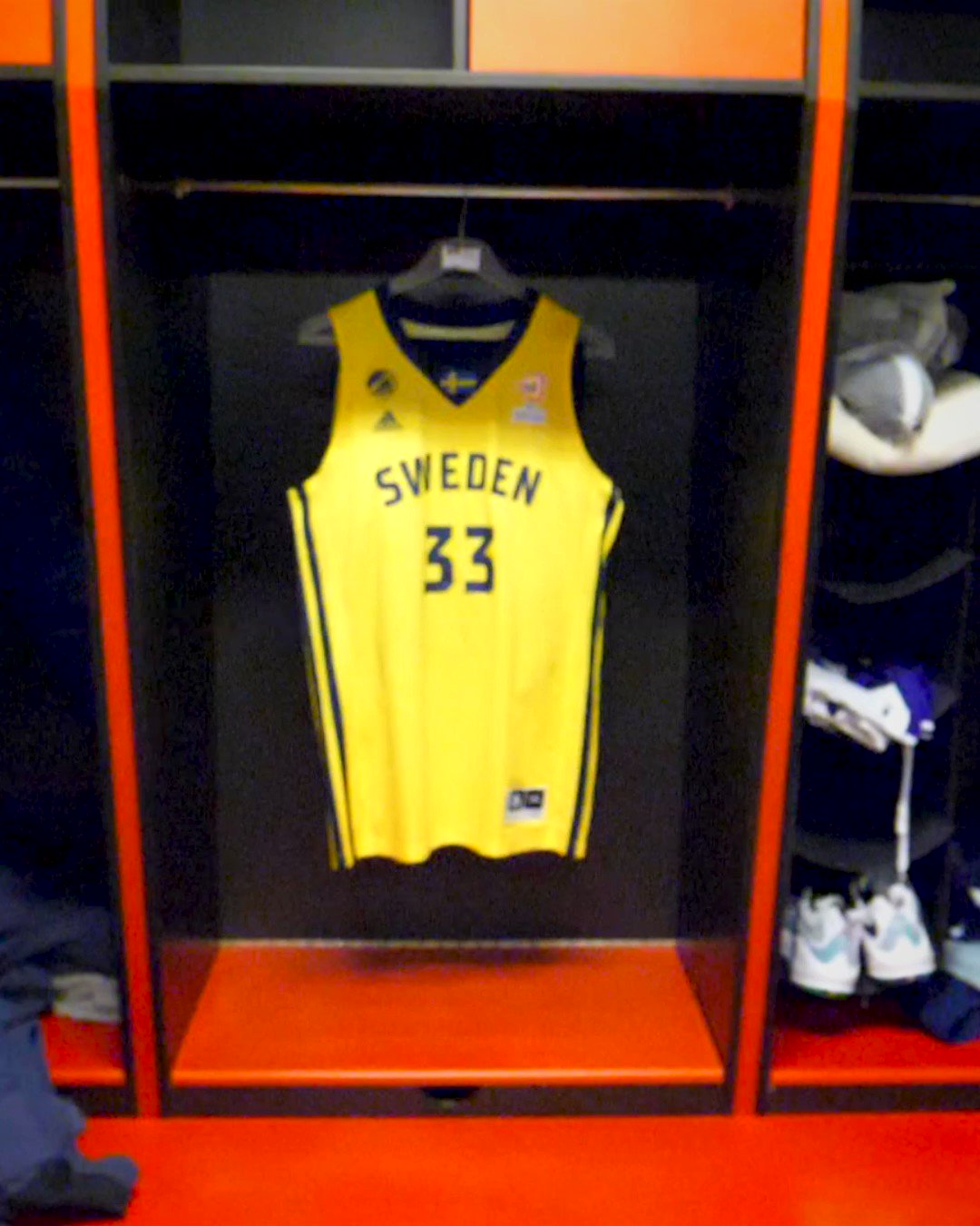 Jonas Jerebko (JonasJerebko) / Twitter