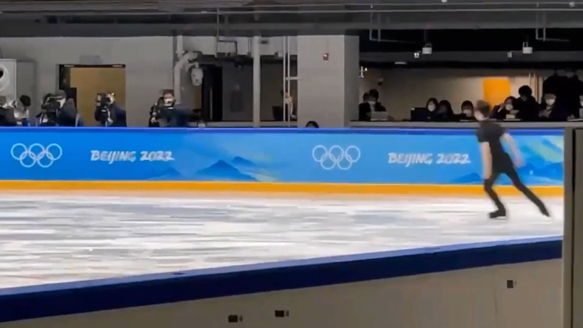 既に召されたBBI絵子 on Twitter "RT Henni147 This delayed single Axel jump is