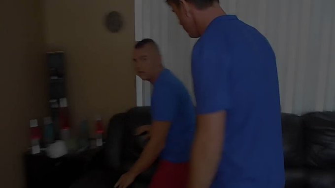 #Spanking his deadbeat roommate https://t.co/dEjIIESNbF #Gay #OTK https://t.co/n2UR3K1j6l