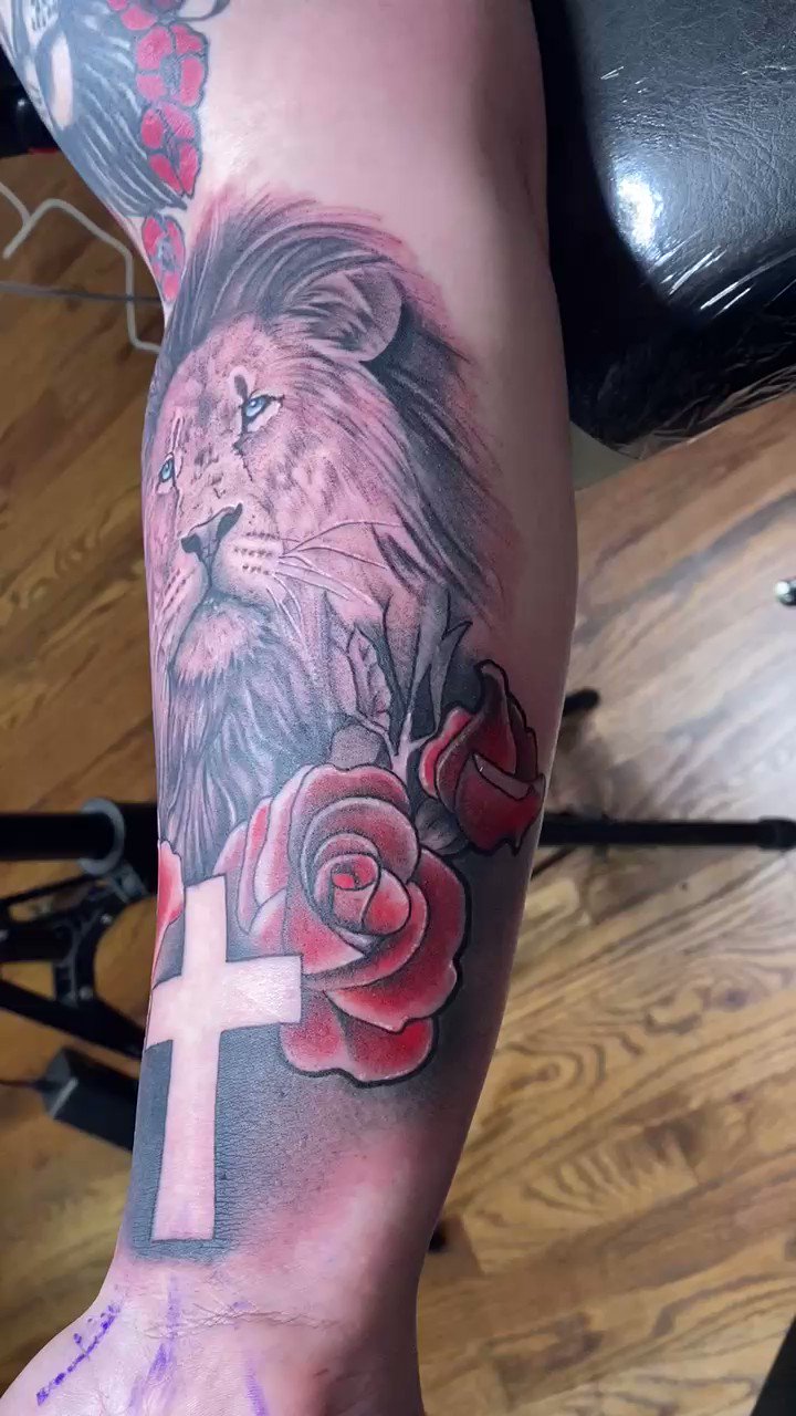 11 Lion And Cross Tattoo Ideas That Will Blow Your Mind  alexie