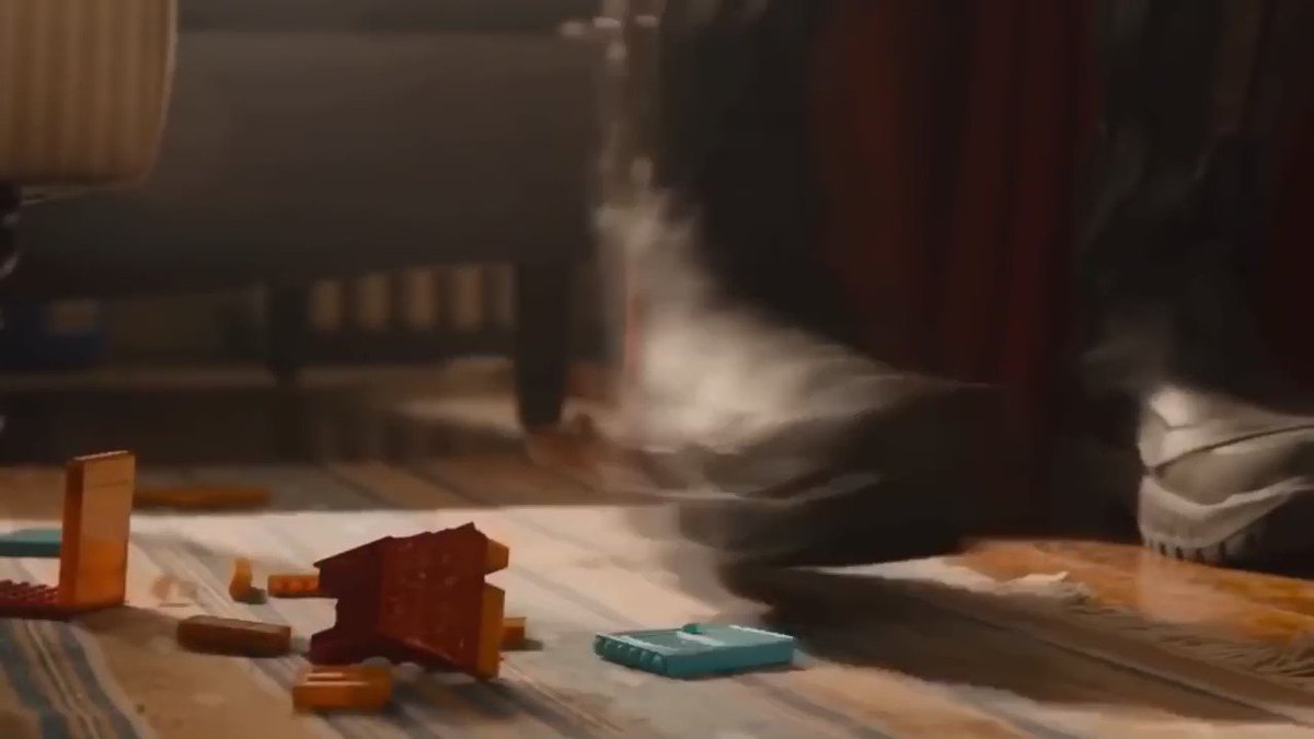 thor accidentally breaking clint’s children’s legos and sweeping them under the couch with his foot, sharing a look with steve / avengers age of ultron / aou / chris hemsworth  / chris evans https://t.co/MJoOsHinnu