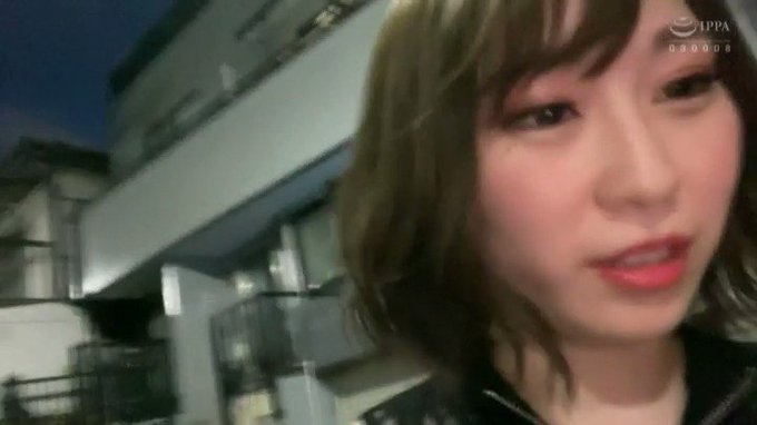 ウーバーギャル！

こんな娘さんが。。ごっつぁんです
https://t.co/q6vR3AEDRg