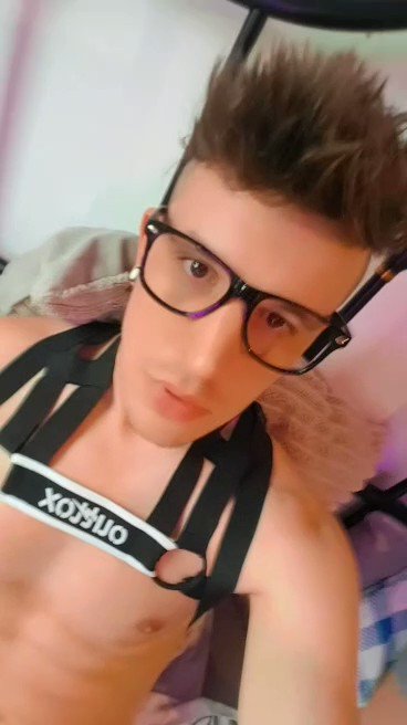 ONLINE TONIGHT ?? https://t.co/WvuxxBNfRE @dailypornneeds @MeBU1978 @CockBusterX @GayClubb @gaysexinpublic
