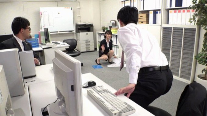 こんな女上司最高過ぎるな。 https://t.co/MHeNvEV6gU