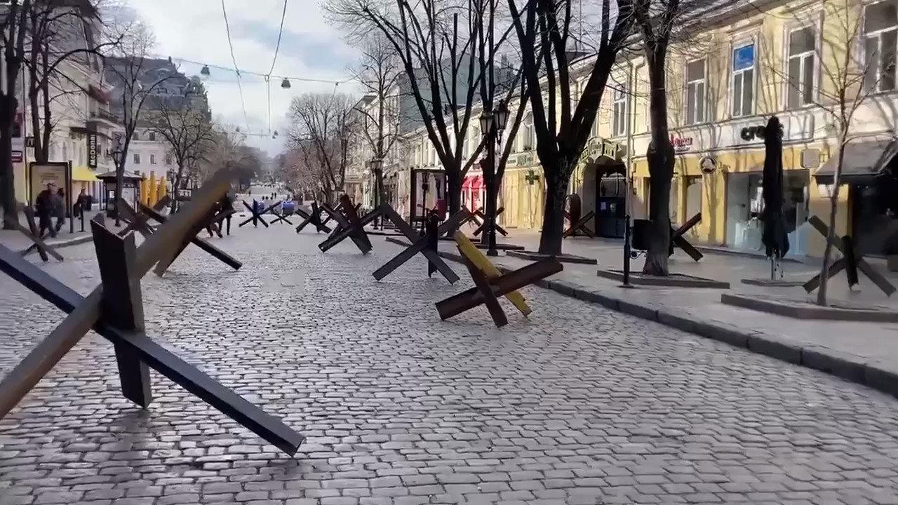 Еспресо on Twitter: "Без слів... #Дерибасовская #Дерибасівська #Одеса # ...