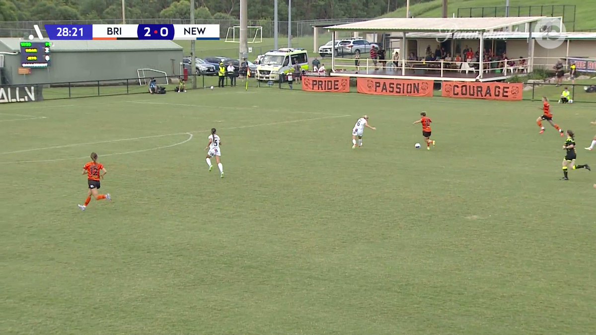 Brisbane Roar 3 - 0 Newcastle Jets