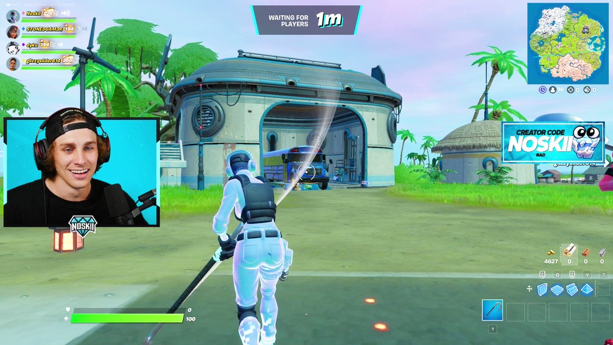 Another day, another t-pose 😂 #brokethegame #broken #gamers #gamer #gamergirl #gamerlife #gamer4life #gamergram #tpose #tposing #fortnite…