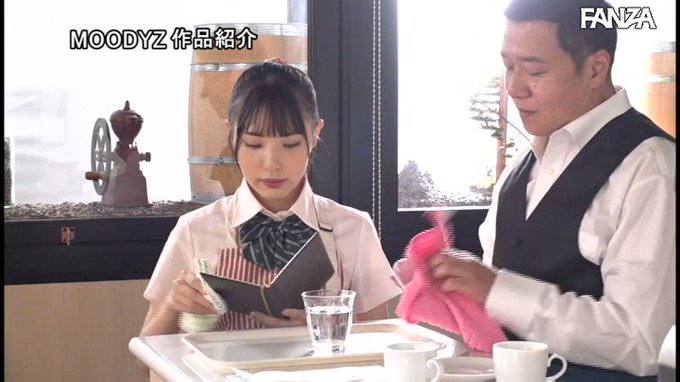 小悪魔バイトちゃんと店内でショートタイム不倫しちゃう珈琲店のマスターです

続きはコメント欄から🦉
https://t.co/y4tww0f3af