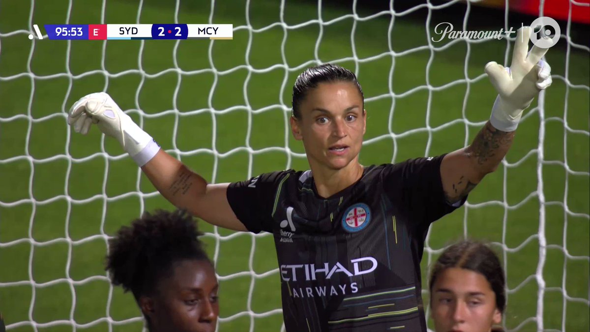 Sydney FC 3 - 2 Melbourne City