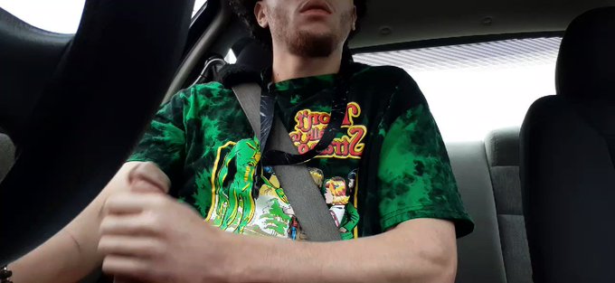 Thrilling car cumshot!🌋 https://t.co/MlYyuOyOge