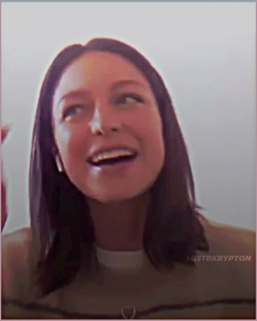 HAPPY BIRTHDAY TO MY FAVORITE PERSON IN THE WORLD MELISSA BENOIST I LOVE YOU 