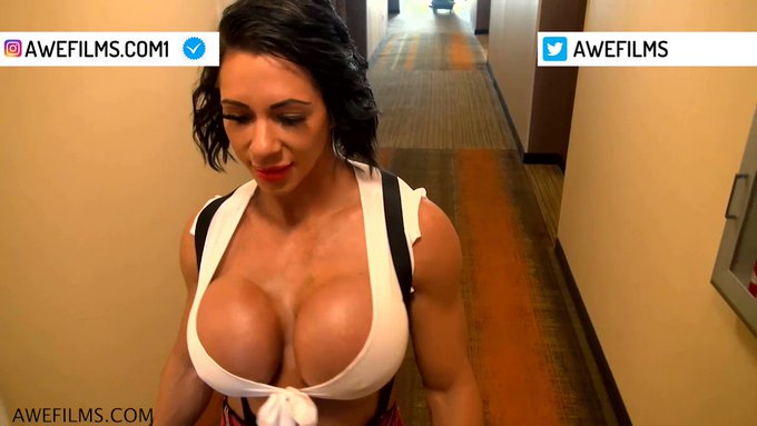 Superstar AWEFILMS 
@stackednracked

👉 https://t.co/Eh4sixCity

#onlyfansmuscle #musclewomen #fbb #bodybuilder